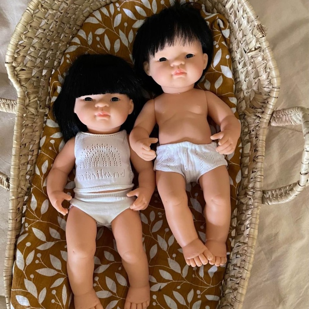 2 Anatomically correct dolls
New without box
